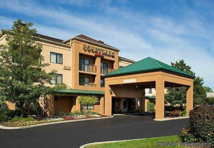 Hotel Courtyard Toledo Maumee/Arrowhead Extérieur photo